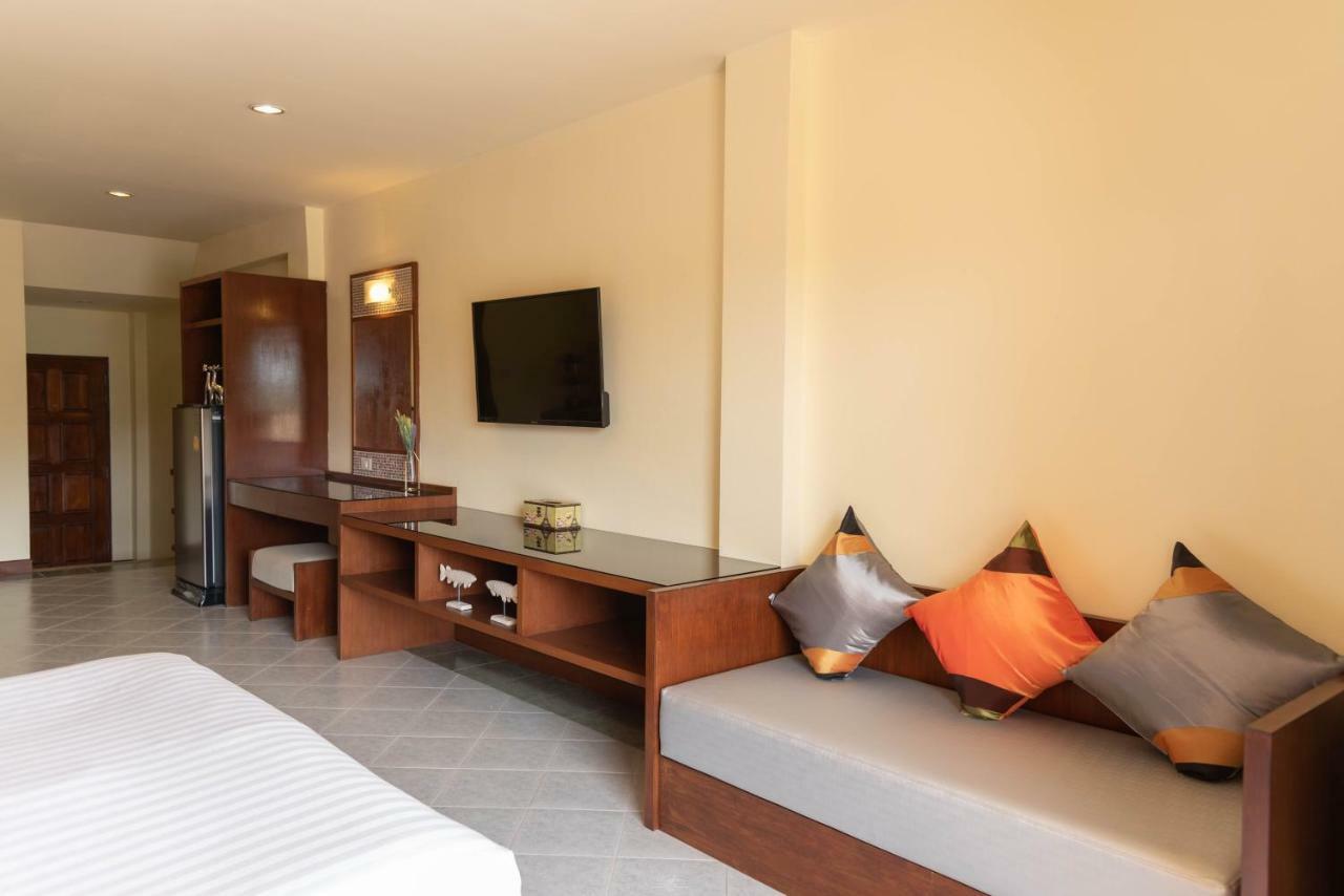 Park 38 Hotel - Sha Plus Phuket Eksteriør billede