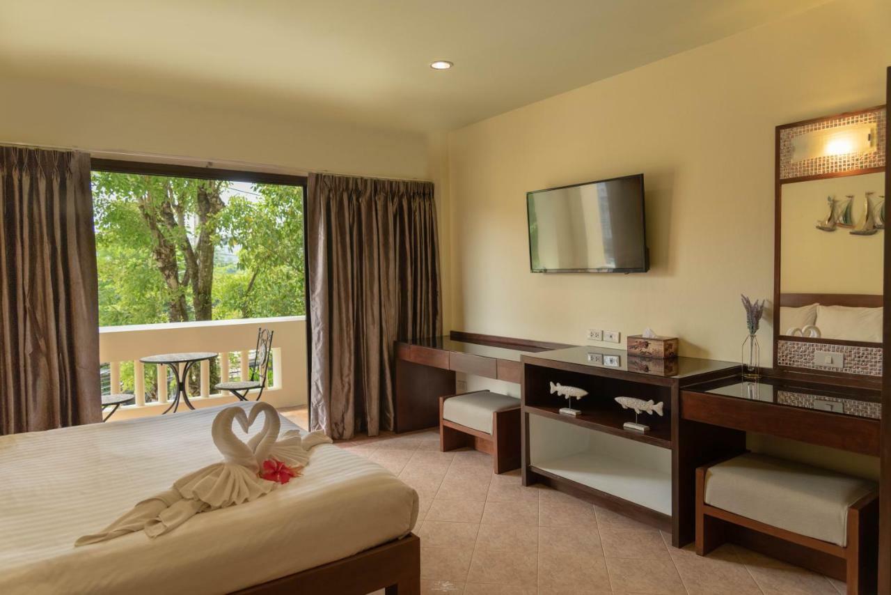 Park 38 Hotel - Sha Plus Phuket Eksteriør billede