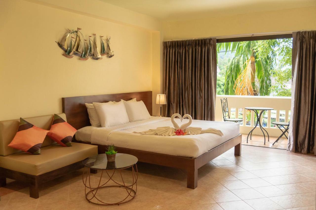 Park 38 Hotel - Sha Plus Phuket Eksteriør billede